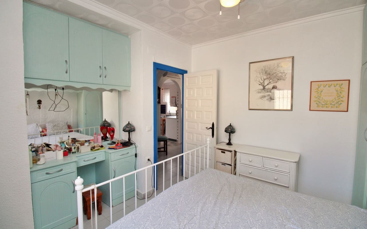 2 sovrum Villa till salu i El Chaparral med pool - 279 000 € (Ref: 9444757)