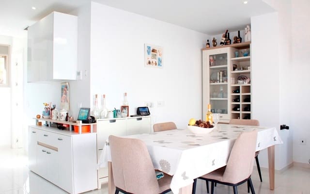 3 camera da letto Villa in vendita in San Miguel de Salinas con piscina - 429.000 € (Rif: 9444758)