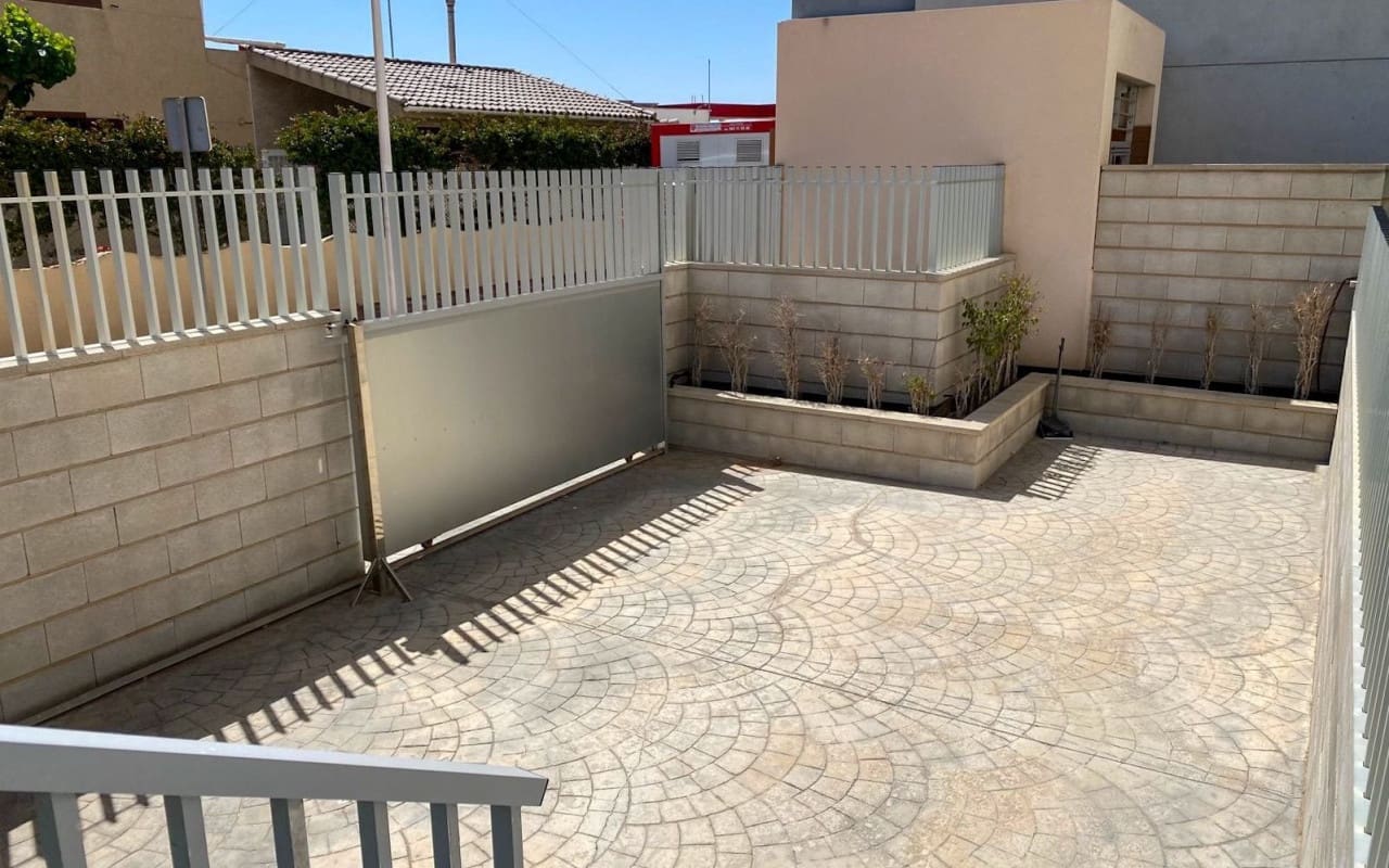 2 soveværelse Lejlighed til salg i Torrevieja med swimmingpool - € 340.000 (Ref: 9444759)