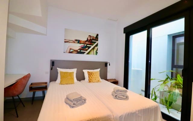 3 bedroom Apartment for sale in Las Viñas, Guardamar del Segura with pool - € 375,000 (Ref: 9444760)