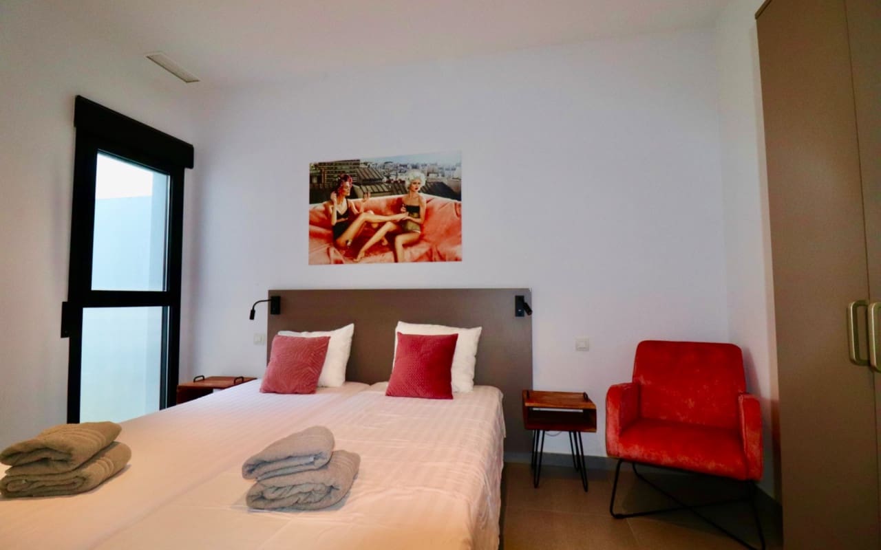 3 bedroom Apartment for sale in Guardamar del Segura with pool - € 375,000 (Ref: 9444760)