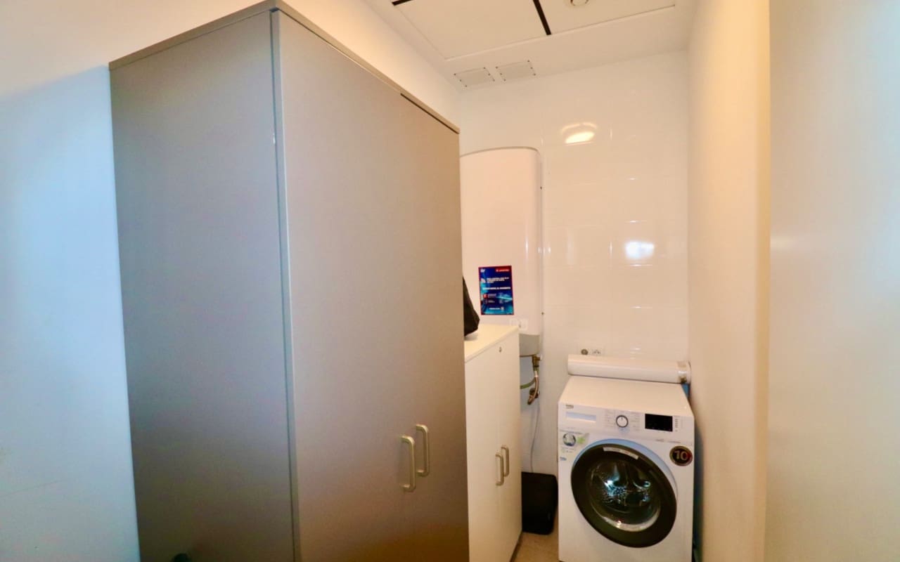 3 bedroom Apartment for sale in Guardamar del Segura with pool - € 375,000 (Ref: 9444760)