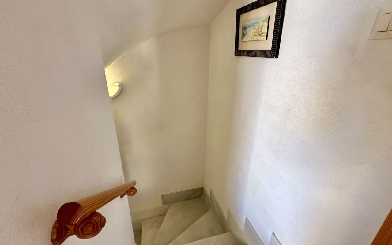 3 Zimmer Apartment zu verkaufen in Playa Flamenca mit Pool - 289.000 € (Ref: 9444761)