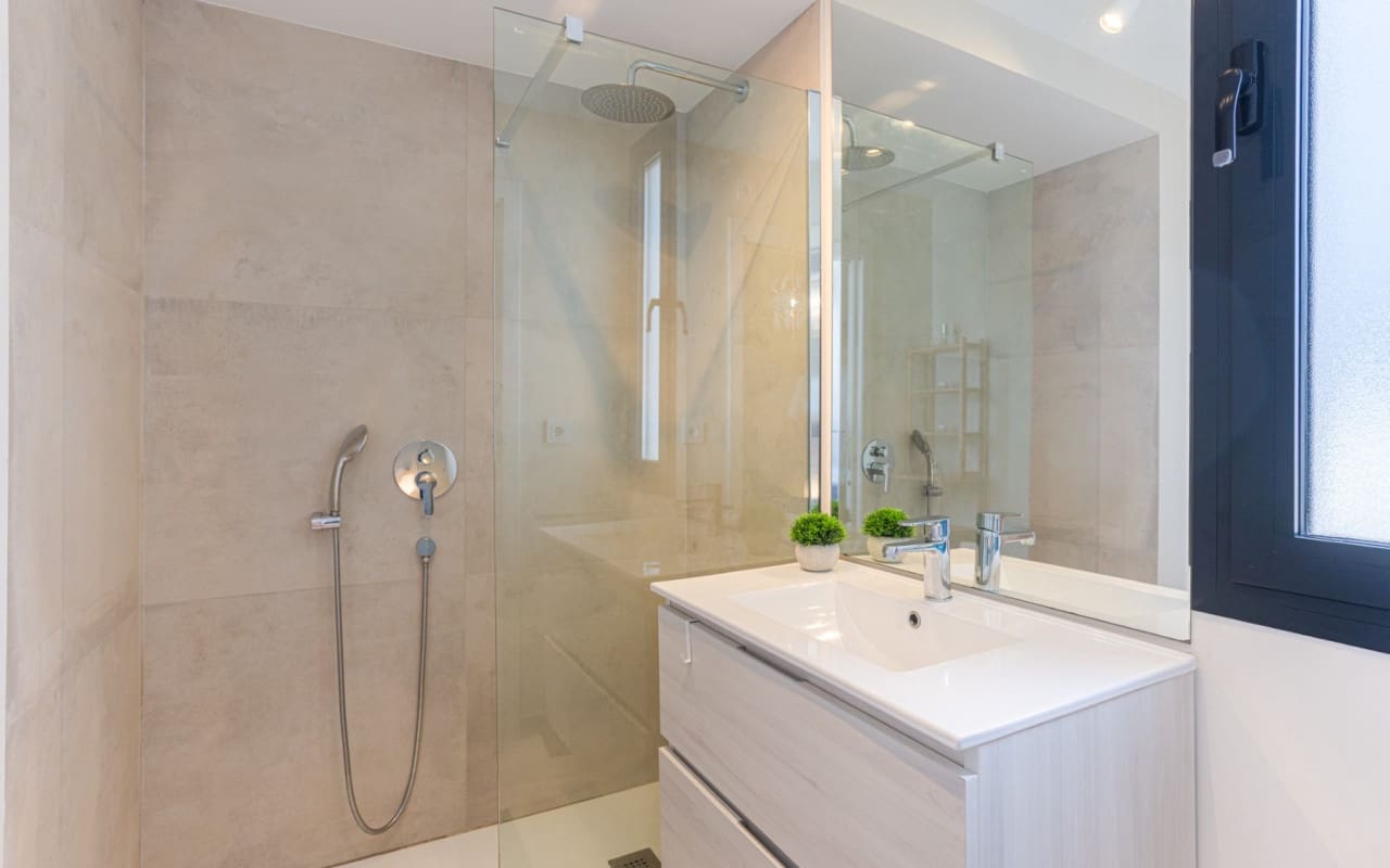 3 bedroom Apartment for sale in Mar de Cristal with pool - € 299,000 (Ref: 9444763)