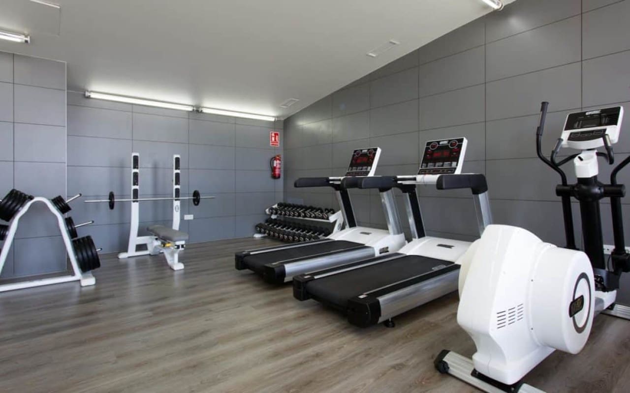 2 soveværelse Penthouse til salg i Villamartin med swimmingpool - € 289.900 (Ref: 9444764)