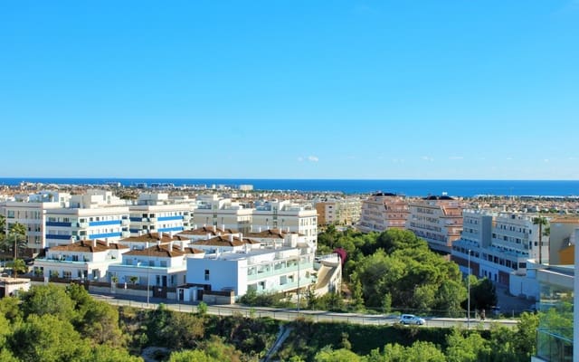 2 soveværelse Penthouse til salg i Villamartin, Orihuela med swimmingpool - € 289.900 (Ref: 9444764)