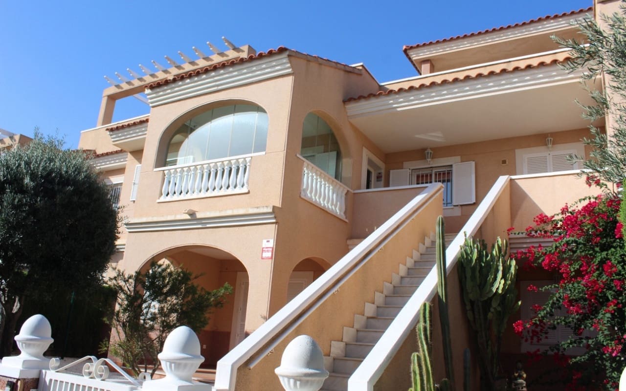 2 bedroom Penthouse for sale in Playa Flamenca with pool - € 227,000 (Ref: 9444765)