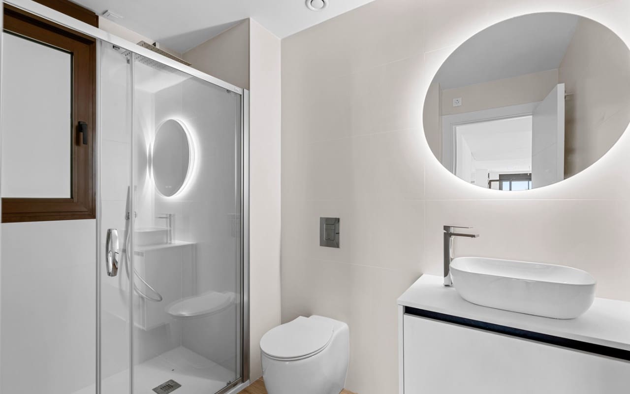 2 makuuhuone Kattohuoneisto myytävänä paikassa Villamartin mukana uima-altaan - 339 900 € (Ref: 9444766)