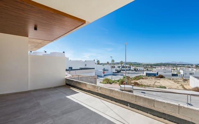 2 slaapkamer Penthouse te koop in Benijófar met zwembad - € 429.000 (Ref: 9449753)