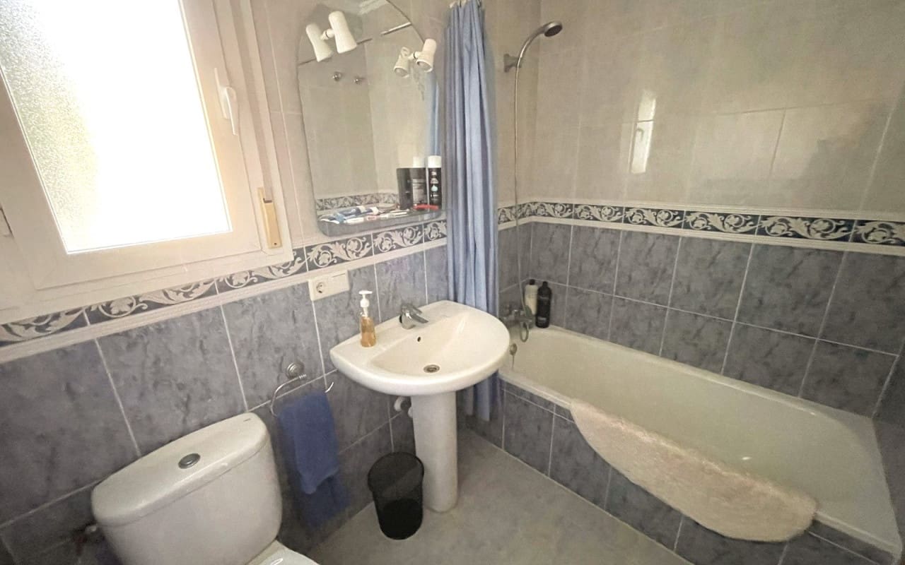 3 makuuhuone Huvila myytävänä paikassa Ciudad Quesada mukana uima-altaan - 230 000 € (Ref: 9449756)