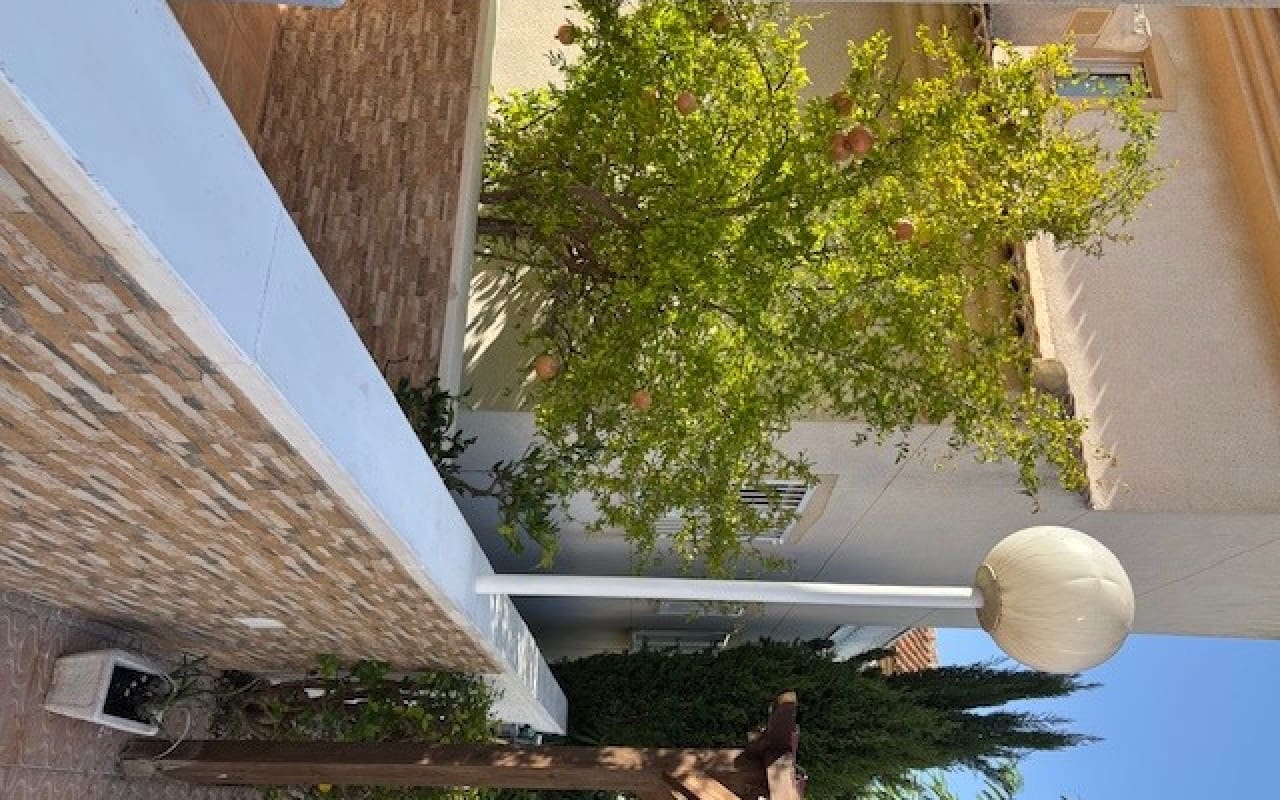 3 makuuhuone Huvila myytävänä paikassa Ciudad Quesada mukana uima-altaan - 230 000 € (Ref: 9449756)