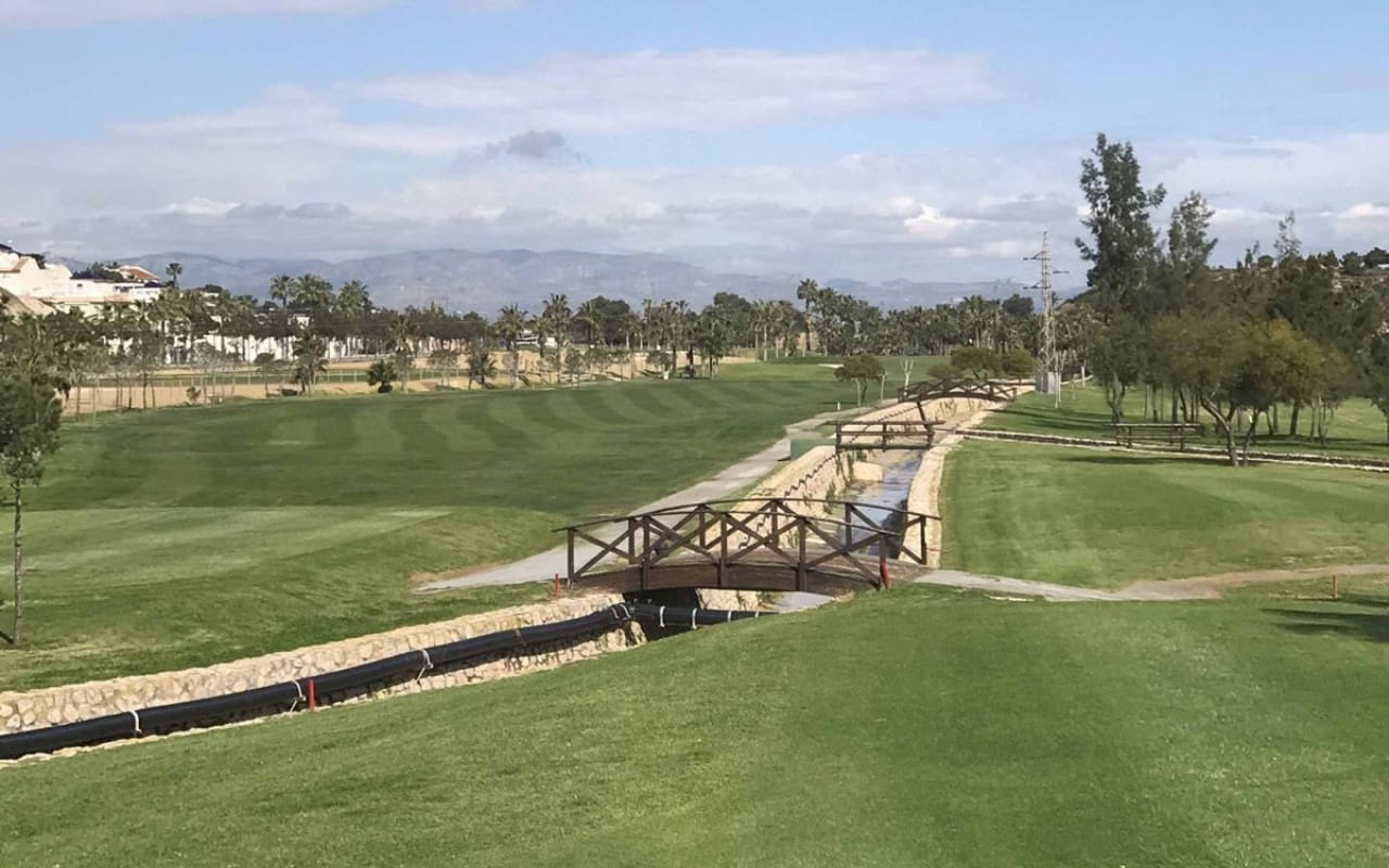 3 soveværelse Villa til salg i La Marquesa med swimmingpool - € 257.500 (Ref: 9449757)