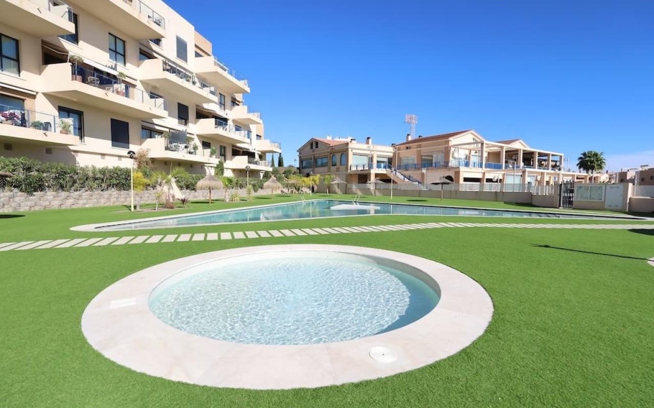 2 chambre Appartement à vendre à La Zenia avec piscine - 279 500 € (Ref: 9449759)