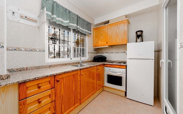 2 camera da letto Casa in vendita in Villamartin, Orihuela con piscina - 149.000 € (Rif: 9469905)