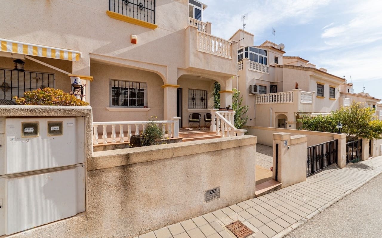 2 camera da letto Casa in vendita in Villamartin con piscina - 149.000 € (Rif: 9469905)