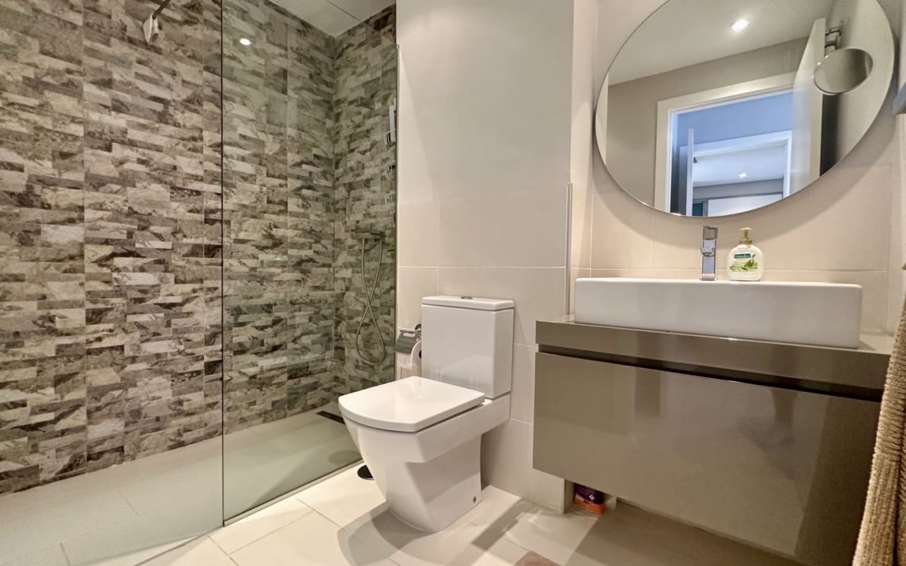 2 slaapkamer Appartement te koop in Villamartin met zwembad - € 260.000 (Ref: 9469907)