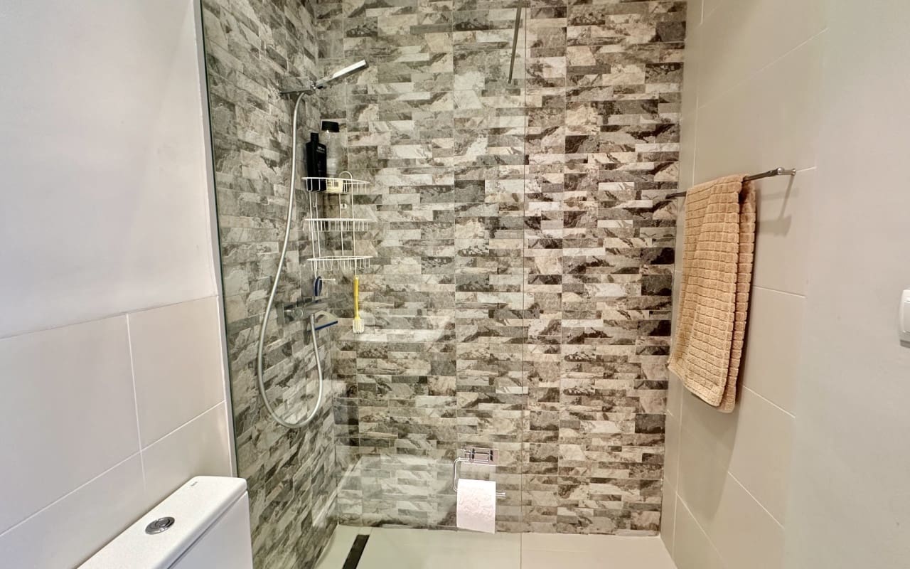 2 slaapkamer Appartement te koop in Villamartin met zwembad - € 260.000 (Ref: 9469907)