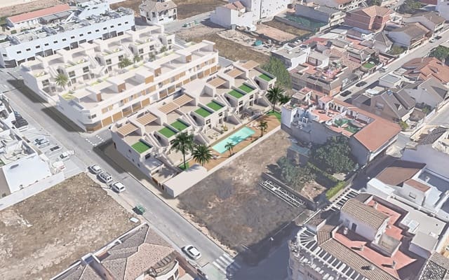 3 slaapkamer Huis te koop in Pilar de la Horadada ciudad, Pilar de la Horadada met zwembad - € 395.900 (Ref: 9479357)