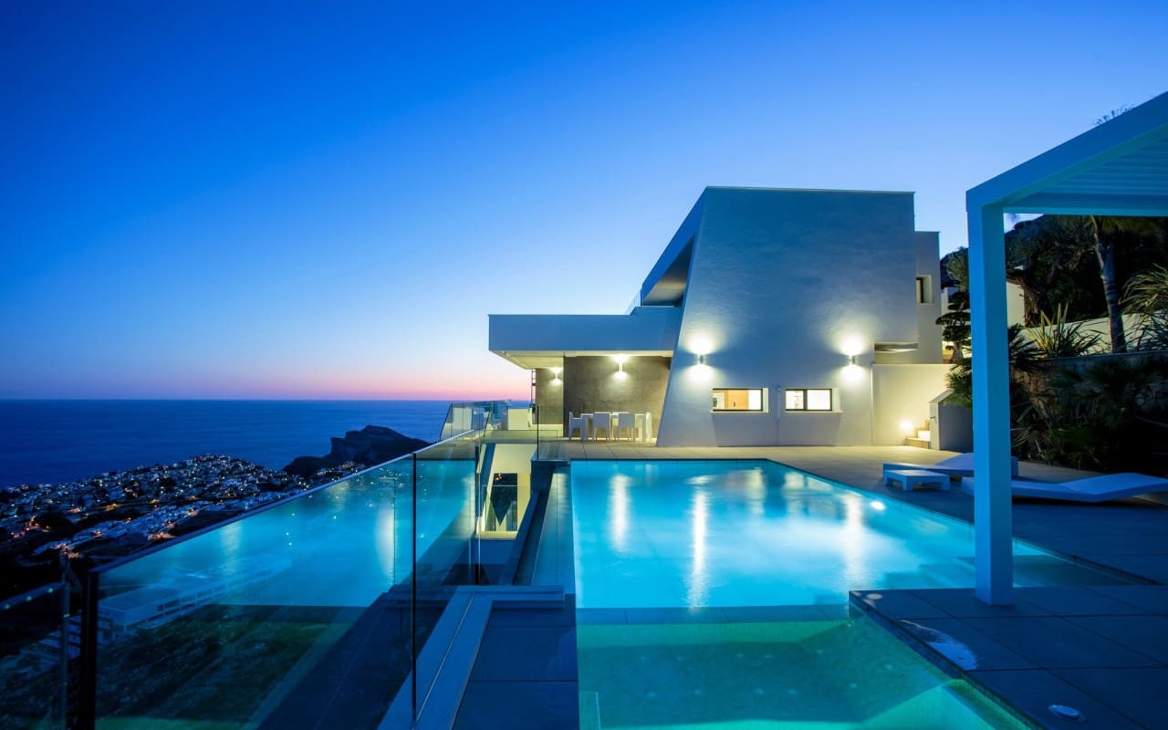 3 bedroom Villa for sale in Cumbre del Sol - € 1,691,000 (Ref: 9479360)