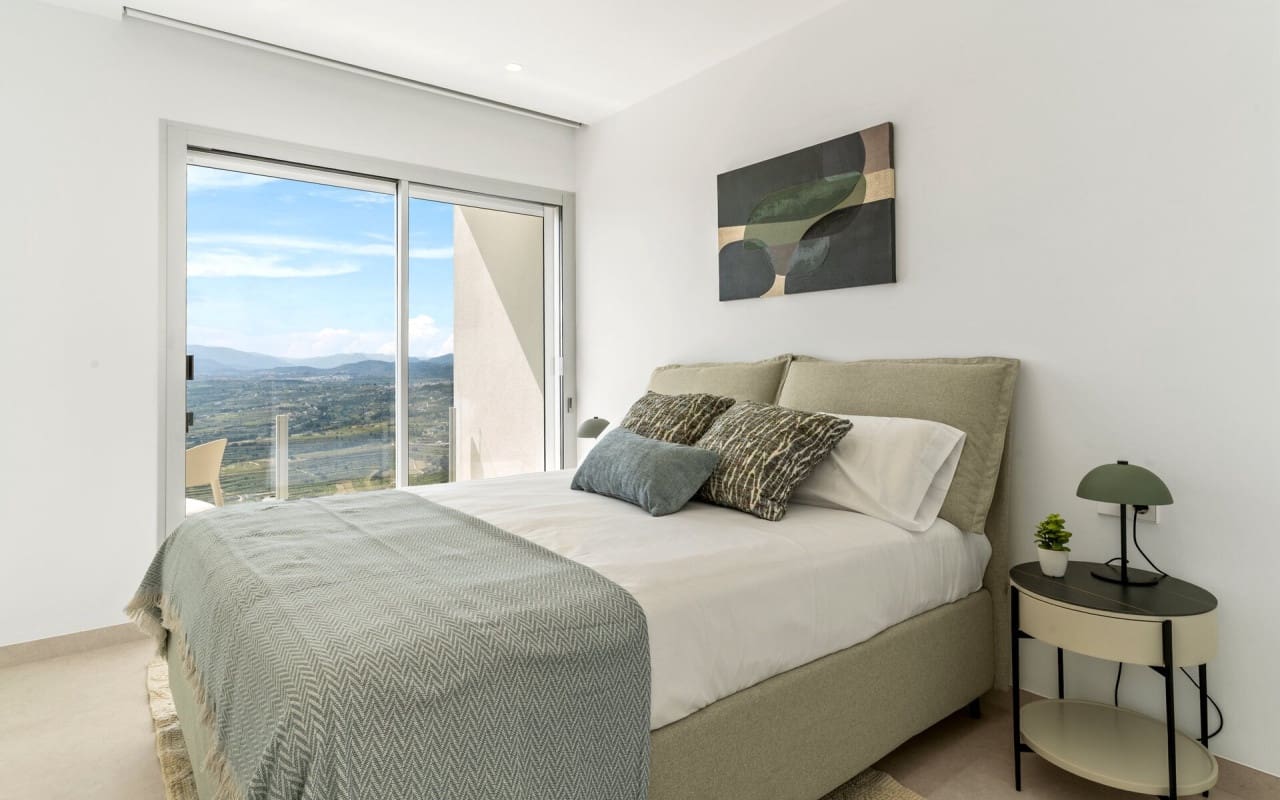 3 bedroom Villa for sale in Cumbre del Sol - € 1,691,000 (Ref: 9479360)