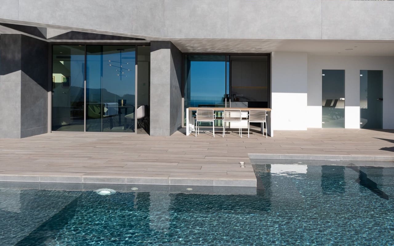 3 bedroom Villa for sale in Cumbre del Sol - € 1,691,000 (Ref: 9479360)