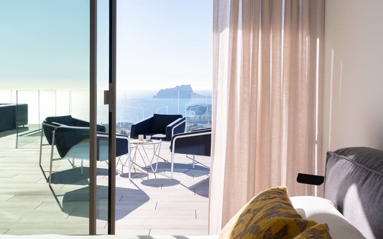 3 bedroom Villa for sale in Cumbre del Sol - € 1,691,000 (Ref: 9479360)