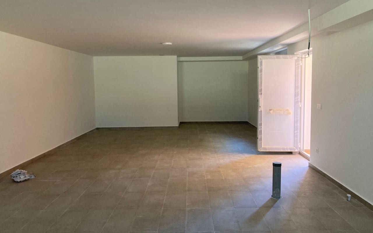 2 bedroom Villa for sale in La Romana with pool - € 220,000 (Ref: 9479367)