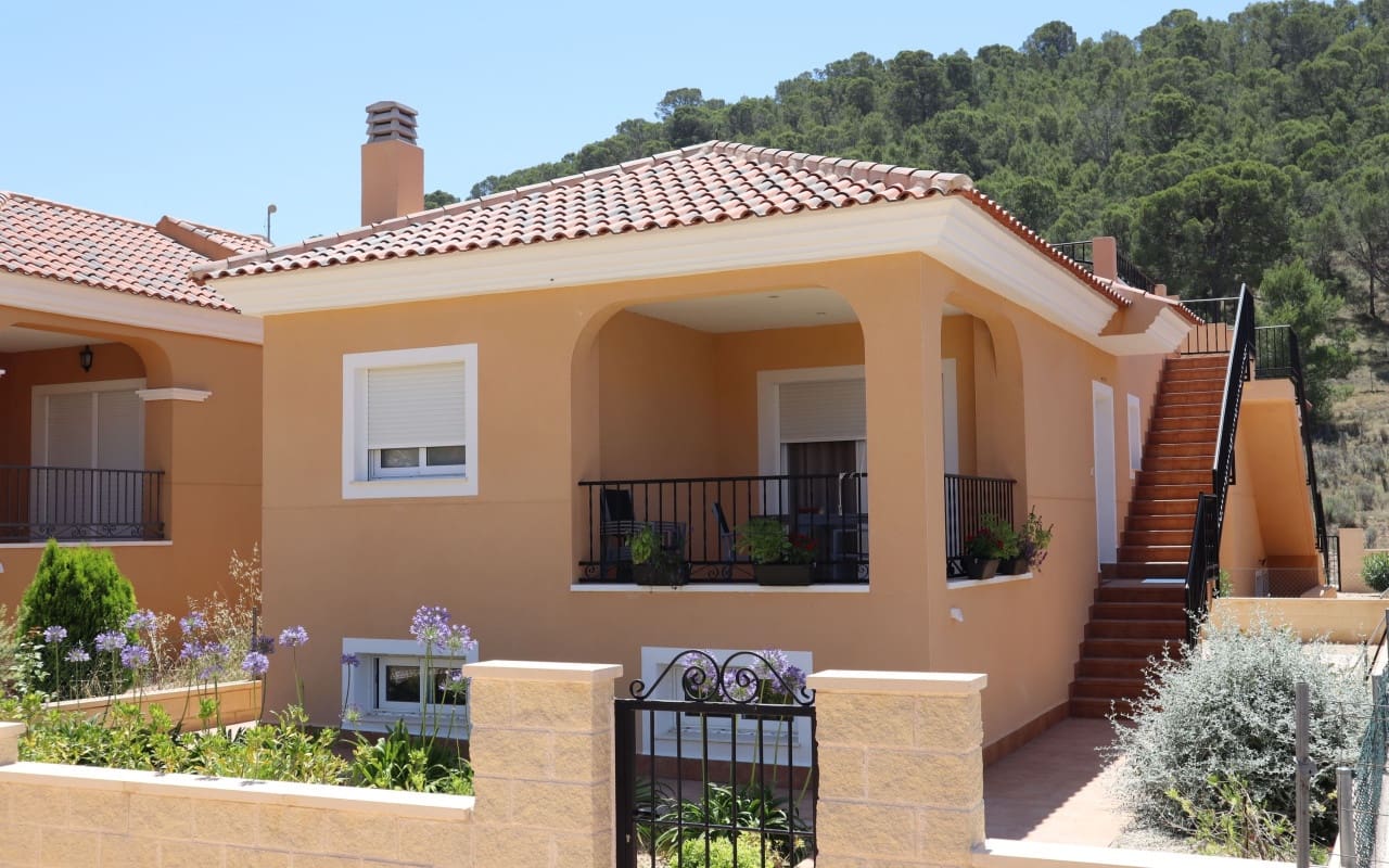 2 bedroom Villa for sale in La Romana with pool - € 220,000 (Ref: 9479367)