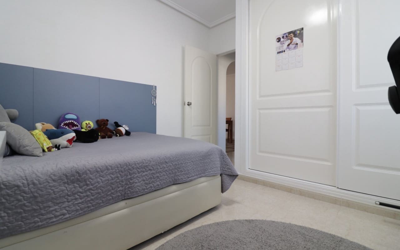 3 bedroom Villa for sale in Benijofar with pool - € 325,000 (Ref: 9479369)