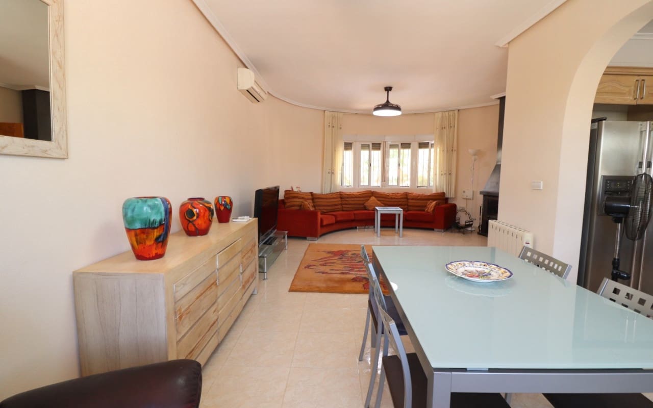 3 sovrum Finca/Hus på landet till salu i Catral med pool - 375 000 € (Ref: 9479370)