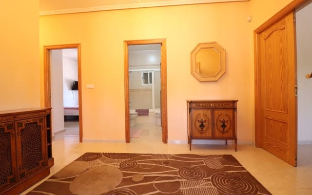 3 sovrum Finca/Hus på landet till salu i Catral med pool - 375 000 € (Ref: 9479370)