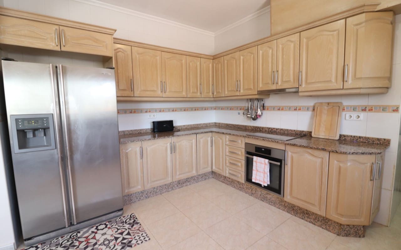 3 sovrum Finca/Hus på landet till salu i Catral med pool - 375 000 € (Ref: 9479370)