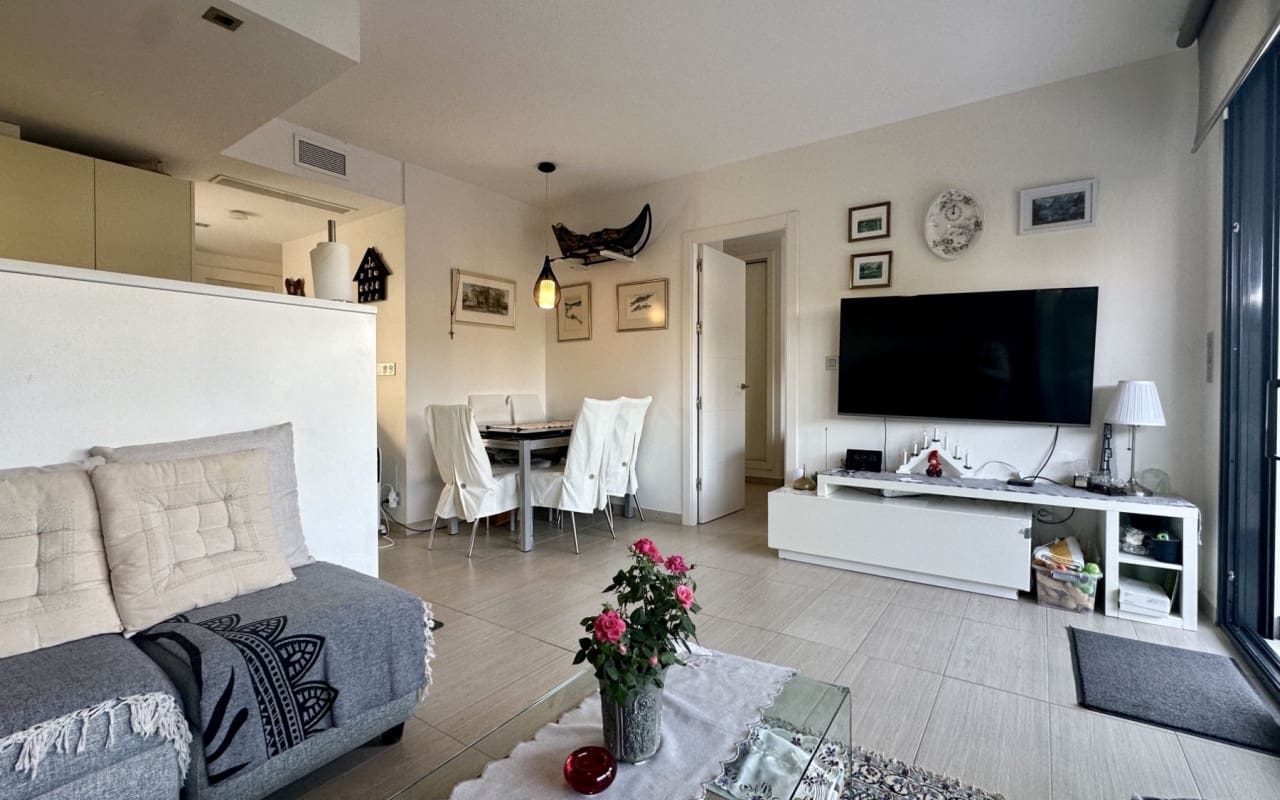 3 bedroom Apartment for sale in Orihuela Costa with pool - € 295,000 (Ref: 9479374)