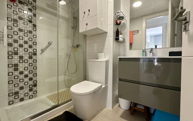 3 bedroom Apartment for sale in Punta Prima, Orihuela with pool - € 295,000 (Ref: 9479374)