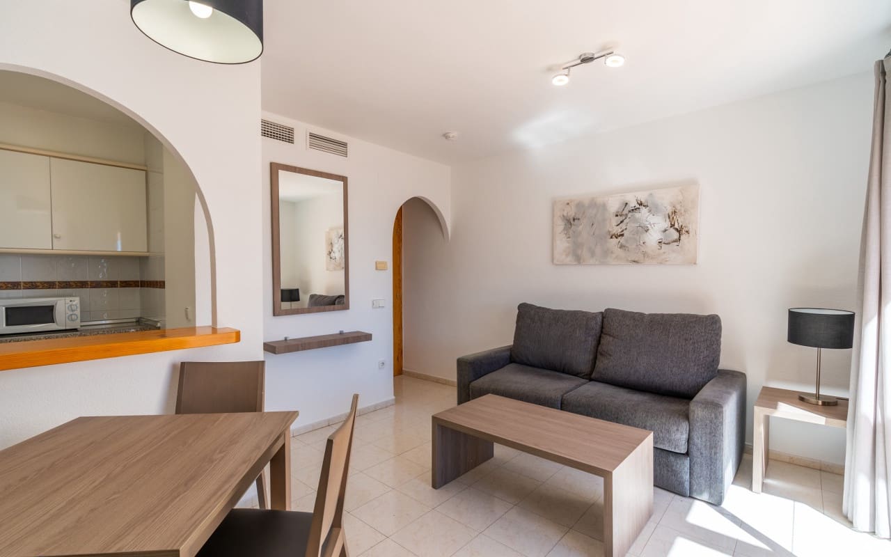 1 bedroom Apartment for sale in Calpe / Calp with pool - € 180,000 (Ref: 9479385)