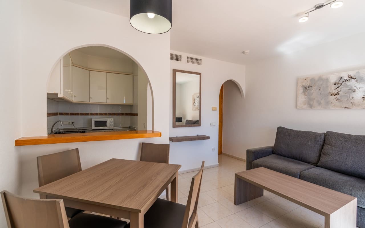1 bedroom Apartment for sale in Calpe / Calp with pool - € 180,000 (Ref: 9479385)