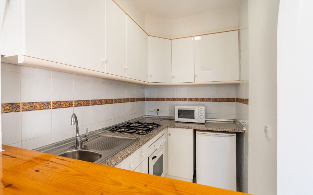 1 bedroom Apartment for sale in Calpe / Calp with pool - € 180,000 (Ref: 9479385)