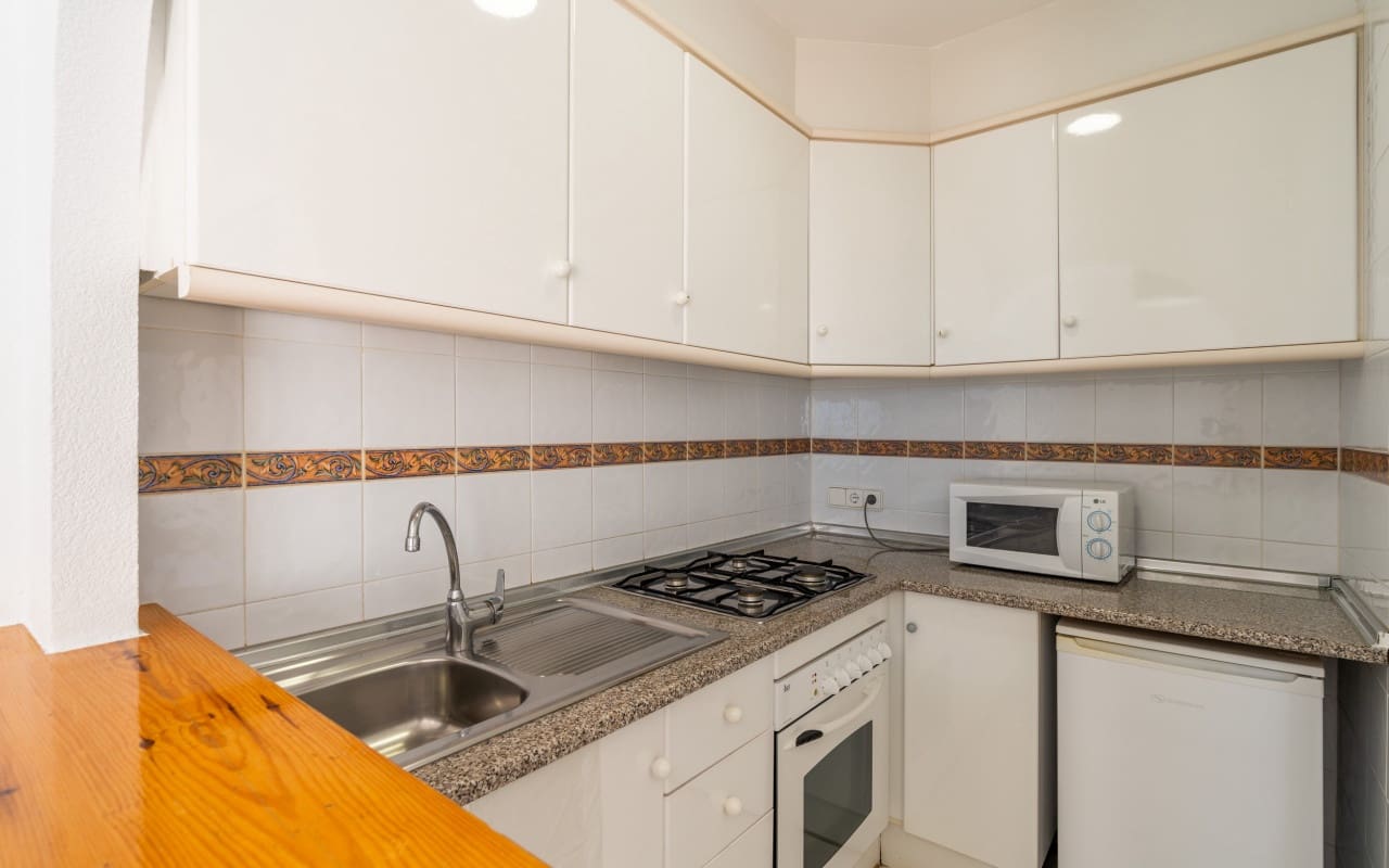 1 bedroom Apartment for sale in Calpe / Calp with pool - € 180,000 (Ref: 9479385)