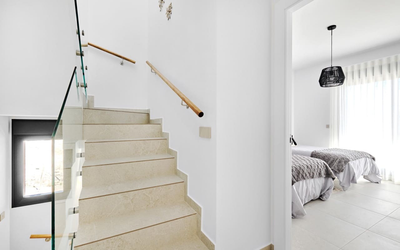 3 bedroom Villa for sale in San Miguel de Salinas - € 649,000 (Ref: 9500053)