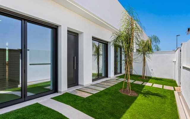 3 soveværelse Villa til salg i Las Lomas de Rame - Bahía Bella, Los Alcázares - € 499.900 (Ref: 9500056)