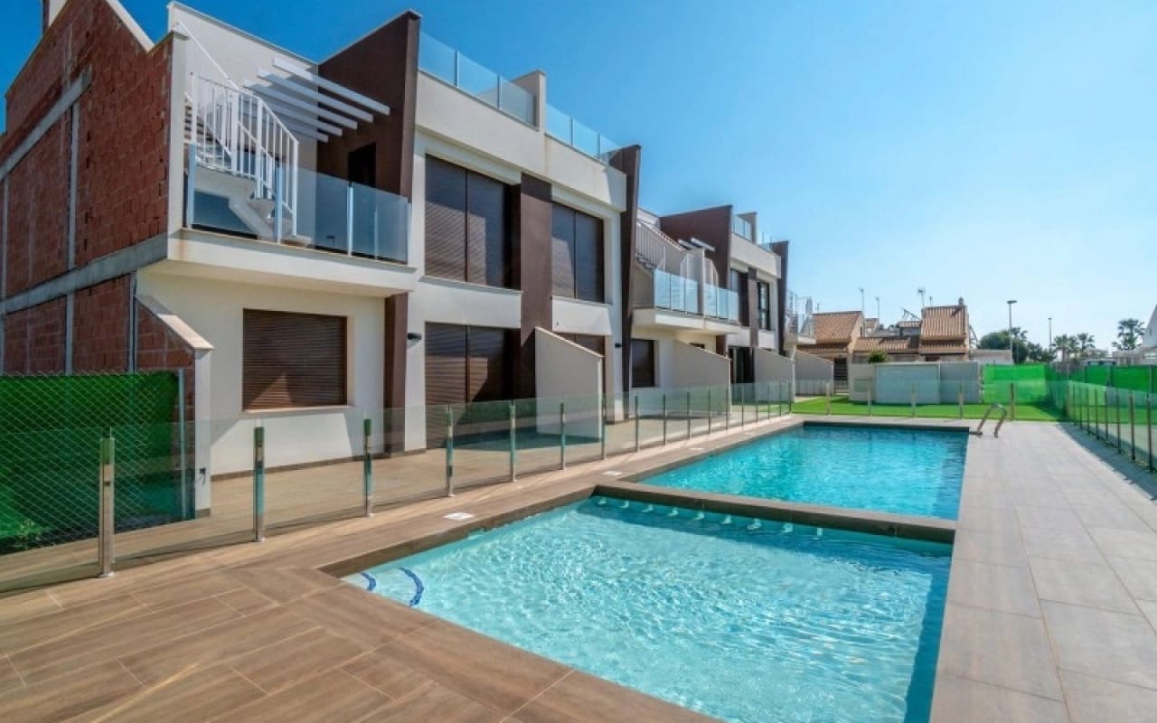 2 bedroom Townhouse for sale in Lo Pagan with pool - € 245,000 (Ref: 9508976)