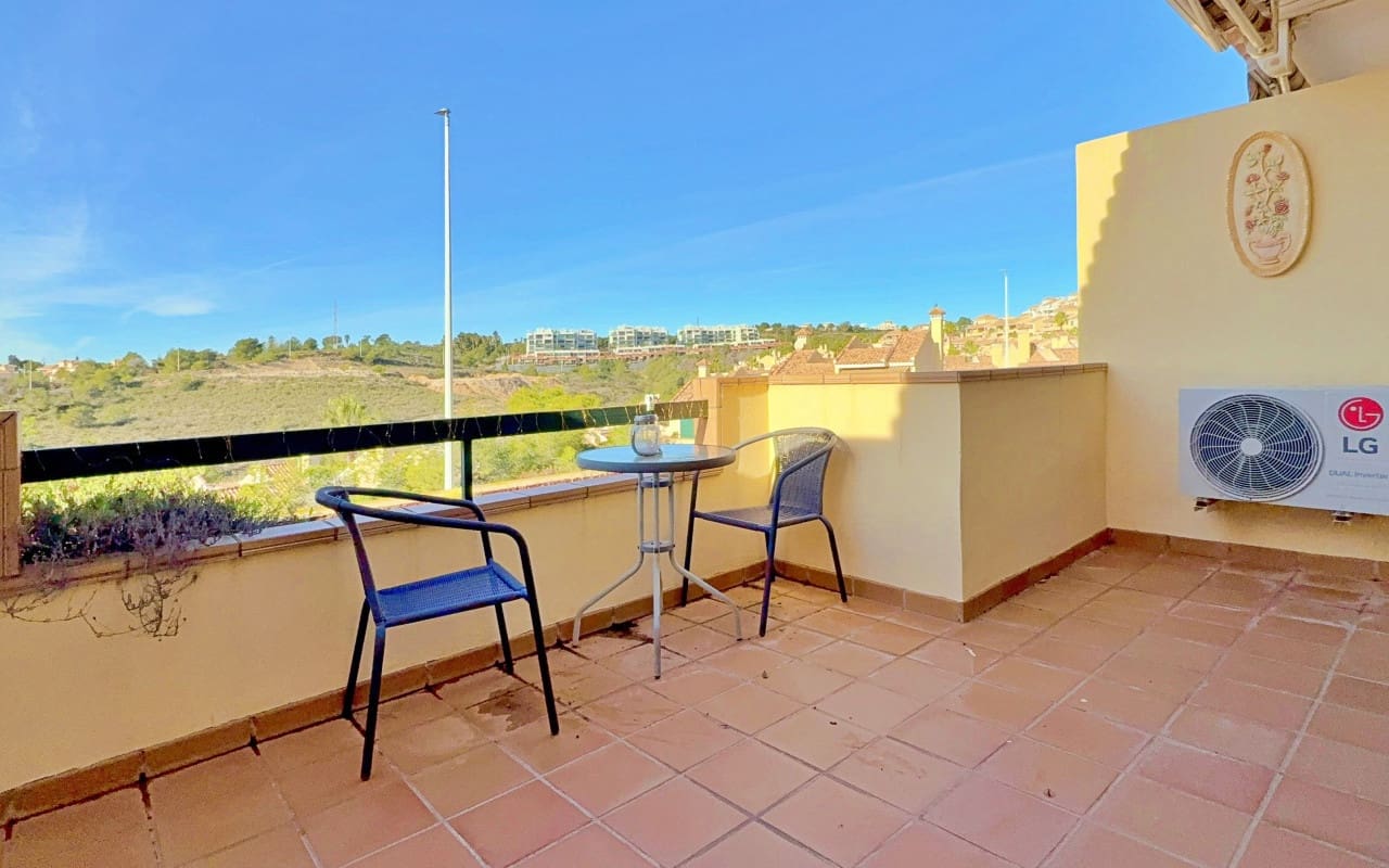 2 bedroom Townhouse for sale in Orihuela Costa - € 215,000 (Ref: 9510126)