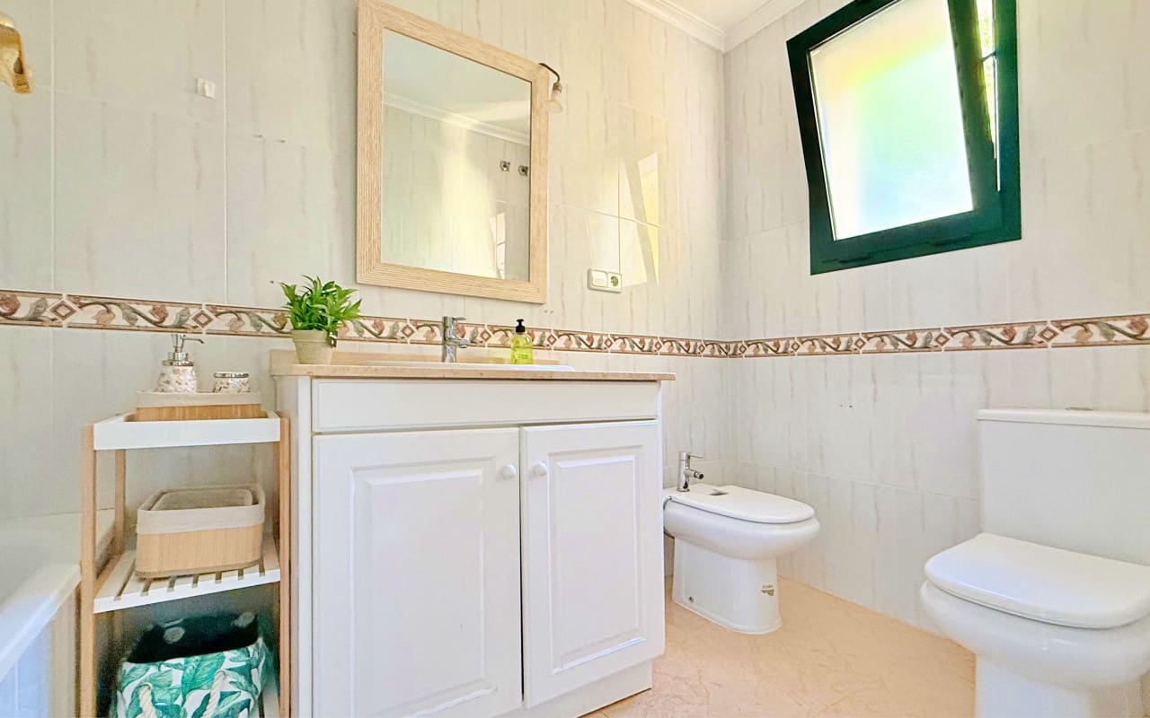 2 bedroom Townhouse for sale in Orihuela Costa - € 215,000 (Ref: 9510126)