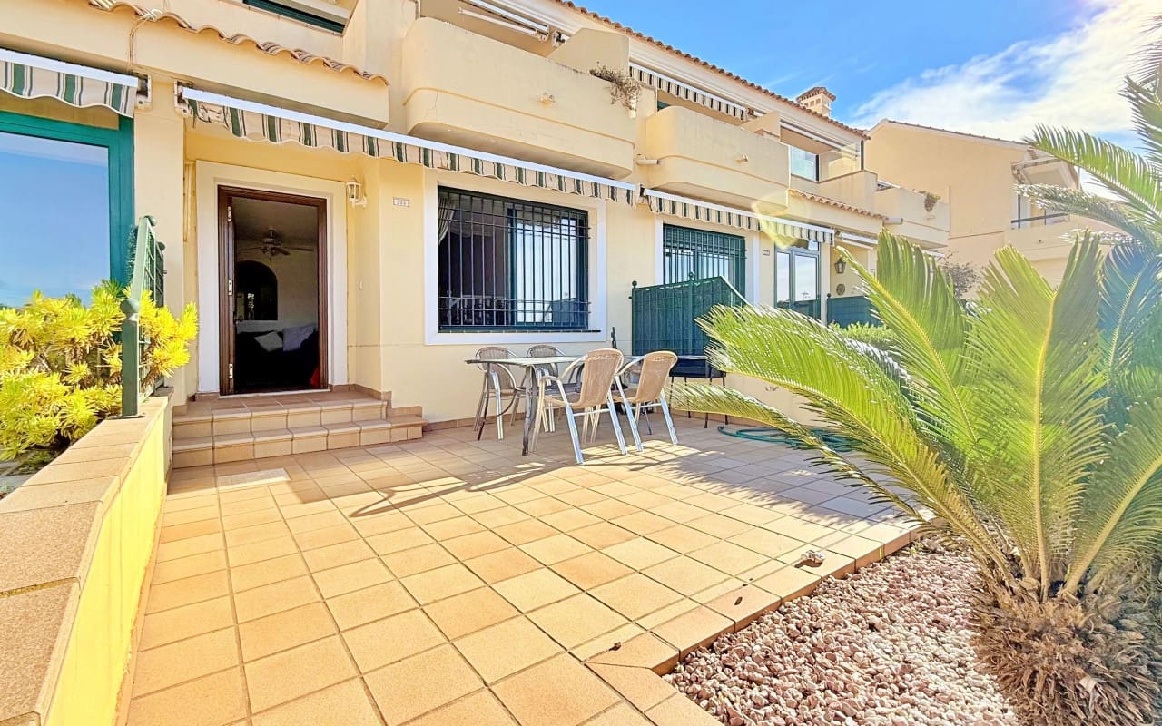 2 bedroom Townhouse for sale in Orihuela Costa - € 215,000 (Ref: 9510126)