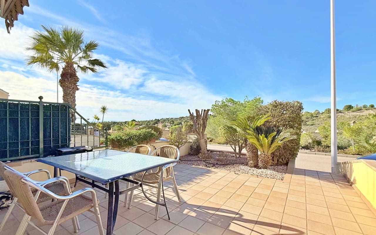 2 bedroom Townhouse for sale in Orihuela Costa - € 215,000 (Ref: 9510126)