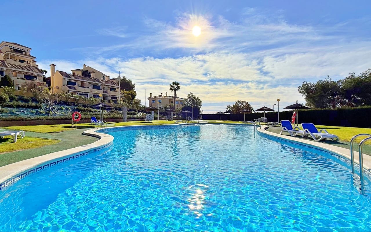 2 bedroom Townhouse for sale in Orihuela Costa - € 215,000 (Ref: 9510126)