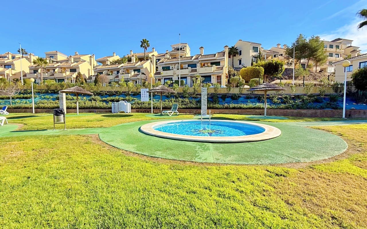 2 bedroom Townhouse for sale in Orihuela Costa - € 215,000 (Ref: 9510126)