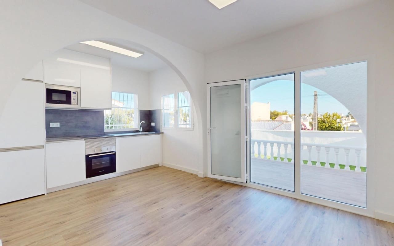 2 sypialnia Dom na sprzedaż w Blue Lagoon - 199 000 € (Ref: 9521486)