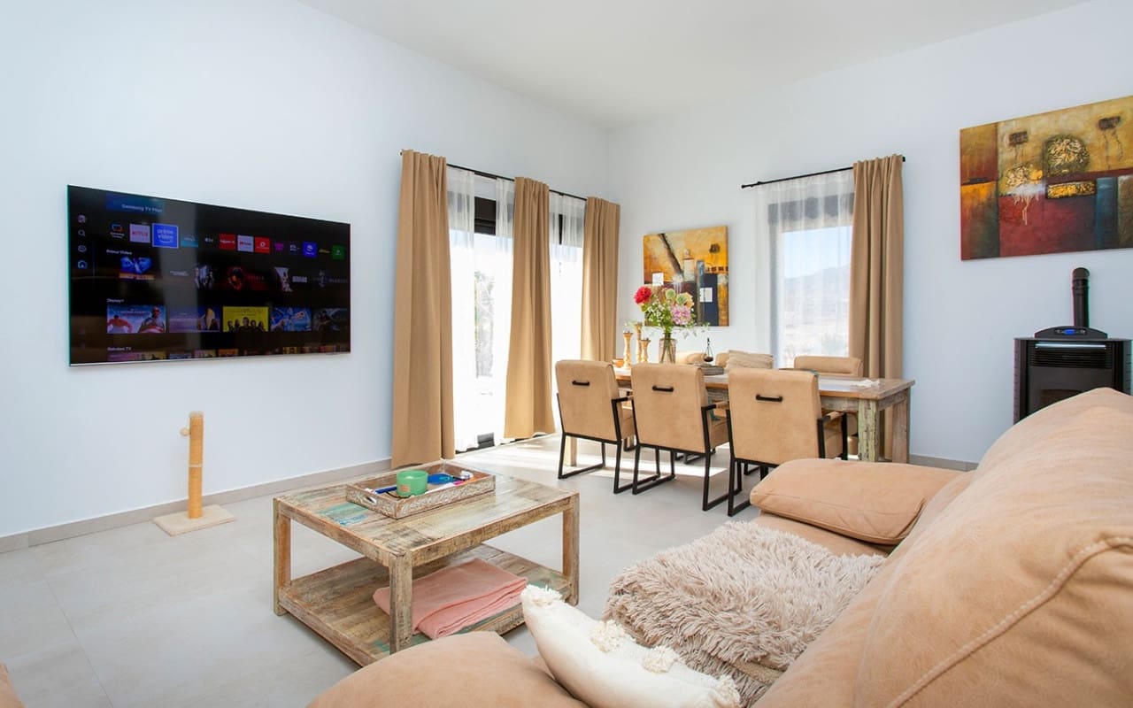 4 Zimmer Villa zu verkaufen in Pinoso mit Pool - 478.000 € (Ref: 9528781)