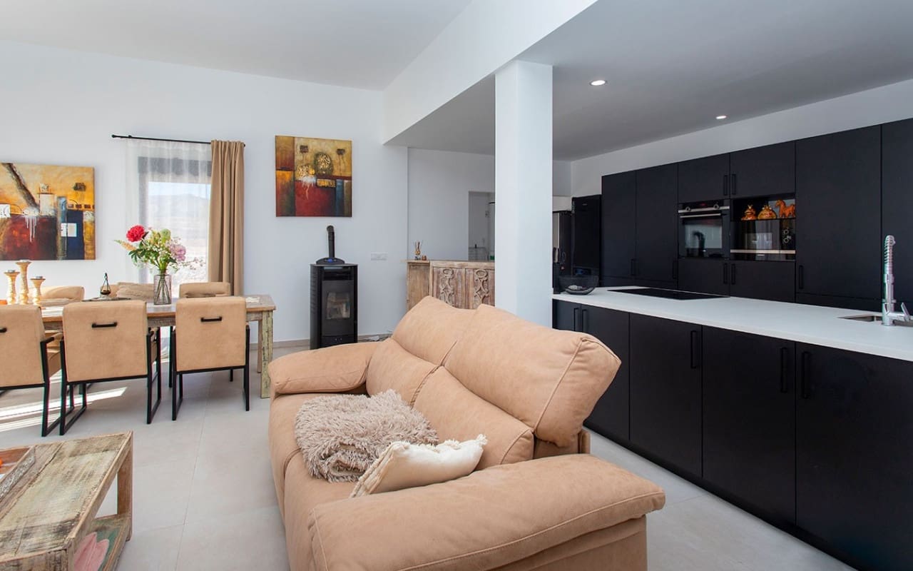 4 Zimmer Villa zu verkaufen in Pinoso mit Pool - 478.000 € (Ref: 9528781)